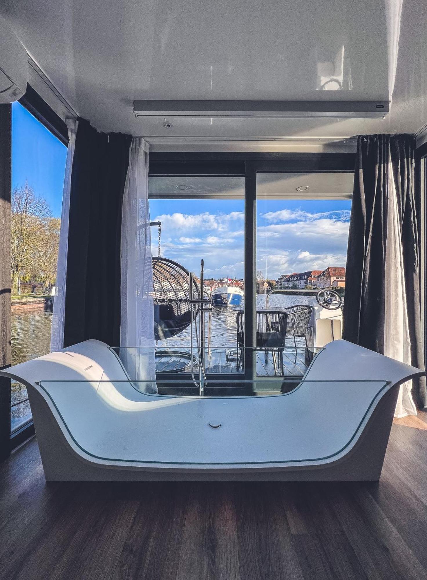 L'Escale Royale Saverne - Rhin - Strasbourg 外观 照片