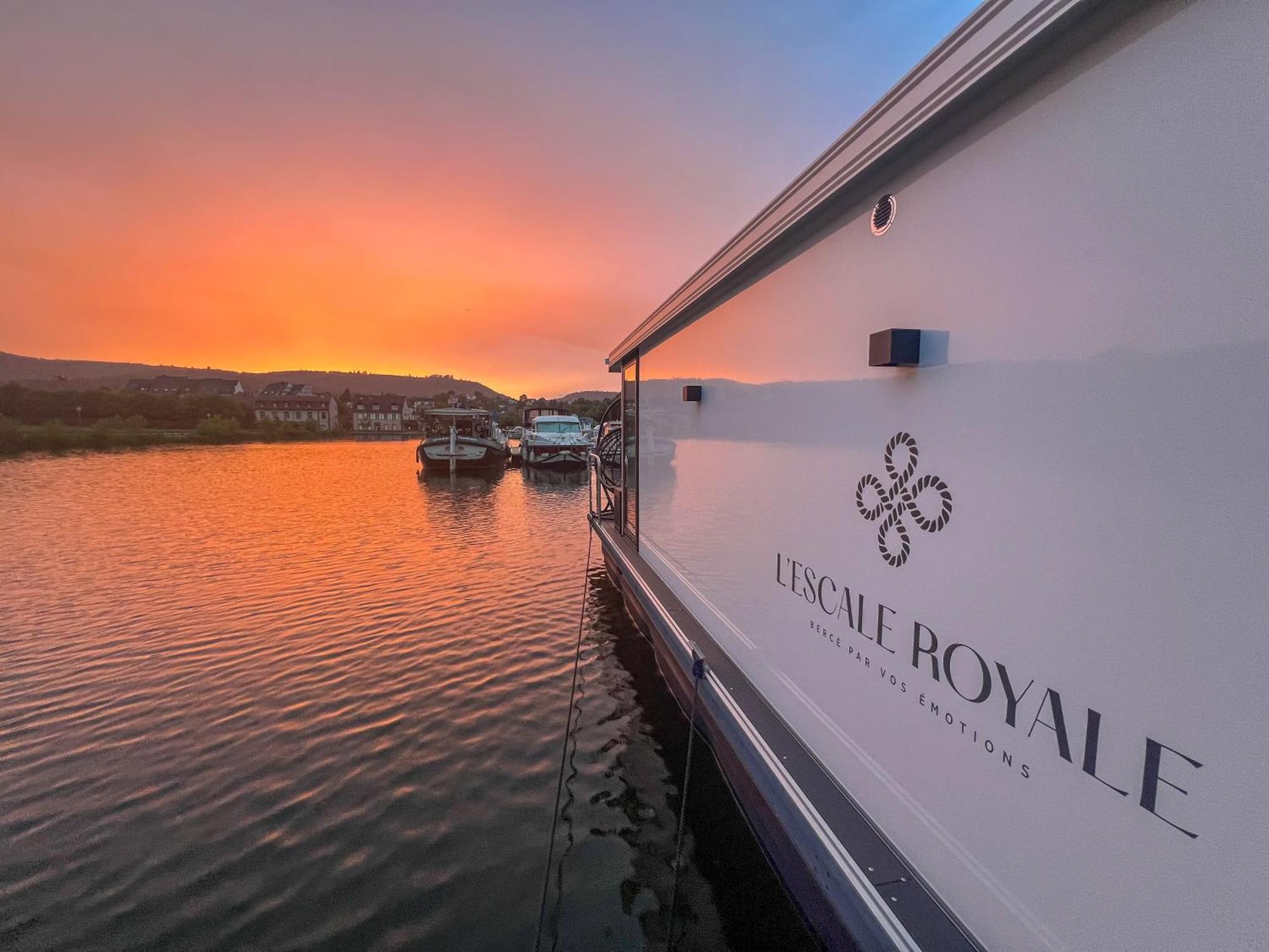 L'Escale Royale Saverne - Rhin - Strasbourg 外观 照片